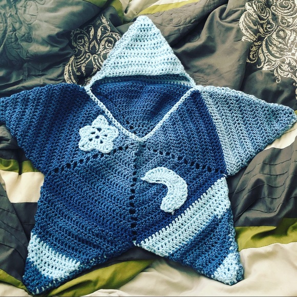Star shaped pocket Blanket